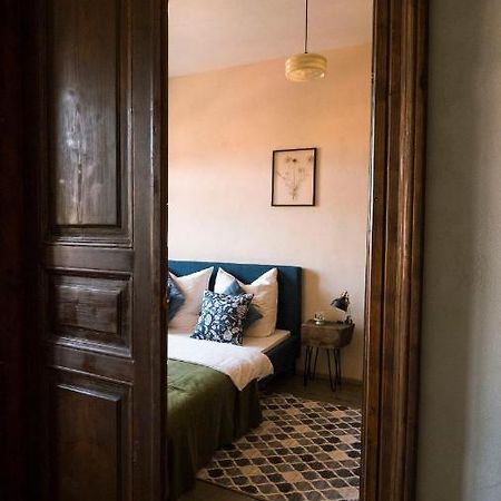 Lazensky Apartman Διαμέρισμα Κάρλοβι Βάρι Εξωτερικό φωτογραφία