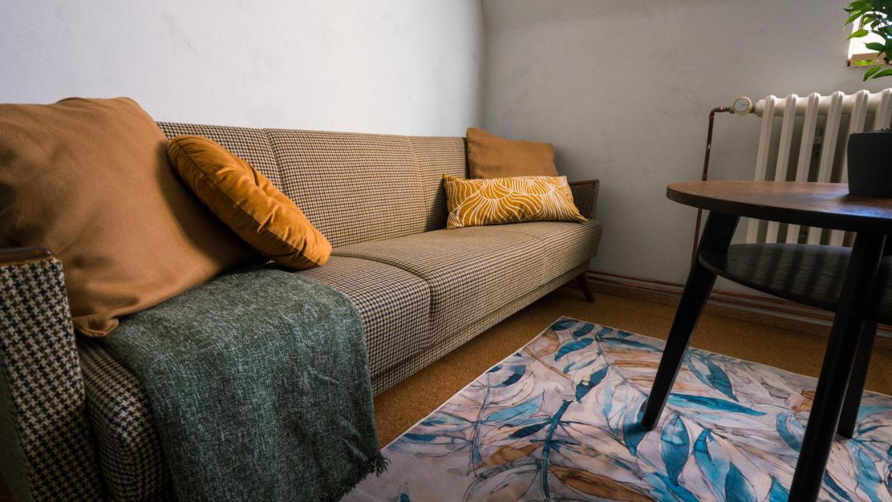 Lazensky Apartman Διαμέρισμα Κάρλοβι Βάρι Εξωτερικό φωτογραφία